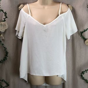 Cold Shoulder, Off-white Top